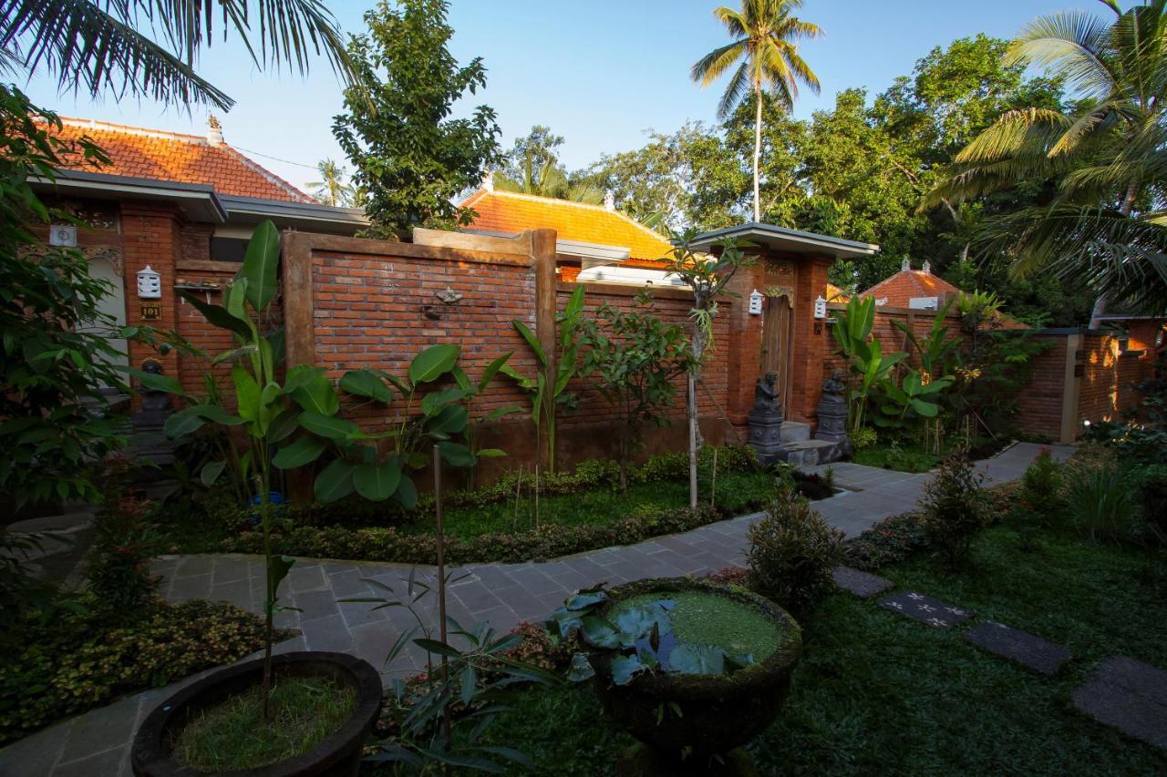 Suarga Private Pool Villa *